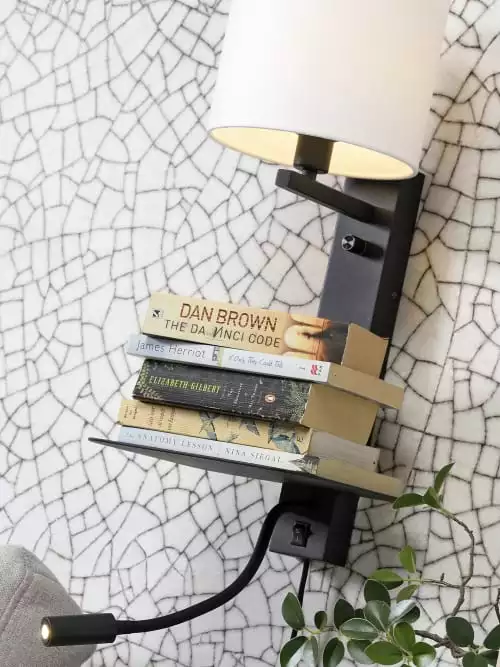 It's About Romi Appliques Murales Et Spots Applique Noire Avec Tablette Liseuse Et Abat-jour H52cm 2 It's About Romi Appliques Murales Et Spots Applique Noire Avec Tablette Liseuse Et Abat-jour H52cm – Image 2