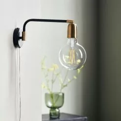 House Doctor Appliques Murales Et Spots Applique Noire Et Laiton -Luminaires Soldes Boutique applique noire et laiton 2