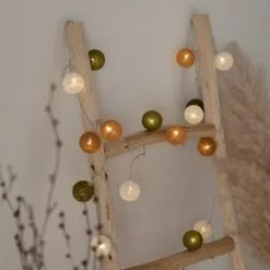 Maisons Du Monde Guirlandes Et Décorations Lumineuses Guirlande Blanche Et Kaki 20 LED L370 -Luminaires Soldes Boutique guirlande blanche et kaki 20 led l370 1000 12 36 227914 3