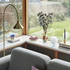 Hubsch Lampadaires Lampadaire Avec Base En Marbre En Noir Et Laiton -Luminaires Soldes Boutique lampadaire avec base en marbre en noir et laiton 5