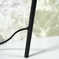 It's About Romi Lampadaires Lampadaire Avec Pieds Noirs Et Abat-jour Noir H175cm 9 It's About Romi Lampadaires Lampadaire Avec Pieds Noirs Et Abat-jour Noir H175cm -Luminaires Soldes Boutique lampadaire avec pieds noirs et abat jour noir h175cm 3