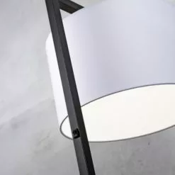 It's About Romi Lampadaires Lampadaire Noir Et Abat-jour H160cm -Luminaires Soldes Boutique lampadaire noir et abat jour h160cm 2