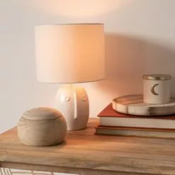 Maisons Du Monde Lampes à Poser Lampe En Céramique Et Abat-jour En Coton Blancs -Luminaires Soldes Boutique lampe en ceramique et abat jour en coton blancs 1000 13 34 222951 3