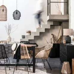 Maisons Du Monde Lampes à Poser Lampe En Céramique Noire Et Abat-jour En Jute -Luminaires Soldes Boutique lampe en ceramique noire et abat jour en jute 1000 12 26 210438 4