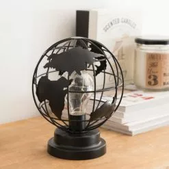 Maisons Du Monde Guirlandes Et Décorations Lumineuses Lampe Globe En Métal Noir Ajouré Avec Ampoule LED -Luminaires Soldes Boutique lampe globe en metal noir ajoure avec ampoule led 1000 11 1 195120 3