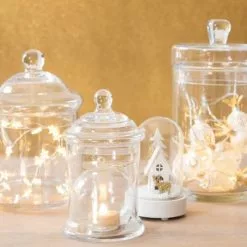 Maisons Du Monde Décorations à Poser De Noël Statuette Maisonnette Lumineuse Sous Cloche En Verre H12 -Luminaires Soldes Boutique statuette maisonnette lumineuse sous cloche en verre h12 1000 8 8 172167 4