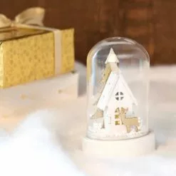 Maisons Du Monde Décorations à Poser De Noël Statuette Maisonnette Lumineuse Sous Cloche En Verre H12 -Luminaires Soldes Boutique statuette maisonnette lumineuse sous cloche en verre h12 1000 8 8 172167 6