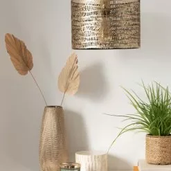 Maisons Du Monde Suspensions Suspension En Métal Doré Ajouré -Luminaires Soldes Boutique suspension en metal dore ajoure 1000 13 29 223274 2