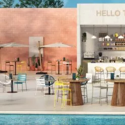 Maisons Du Monde Suspensions Suspension En Métal Doré Et Céramique Blanche -Luminaires Soldes Boutique suspension en metal dore et ceramique blanche 1000 5 0 220580 4