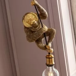 Kare Design Suspensions Suspension Singe En Polyrésine Dorée 9 Kare Design Suspensions Suspension Singe En Polyrésine Dorée -Luminaires Soldes Boutique suspension singe en polyresine doree 4